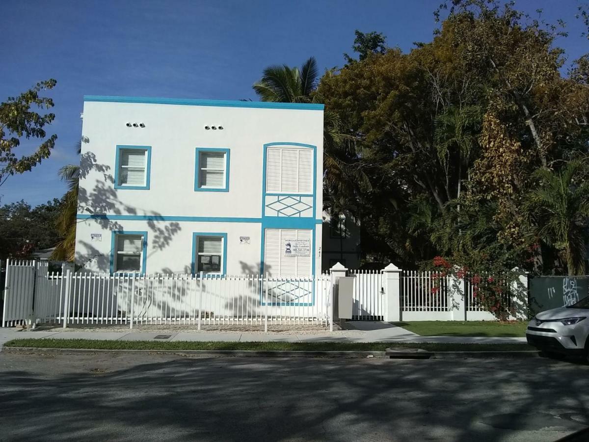 Studio Biscayne Blvd Miami Doral Esterno foto