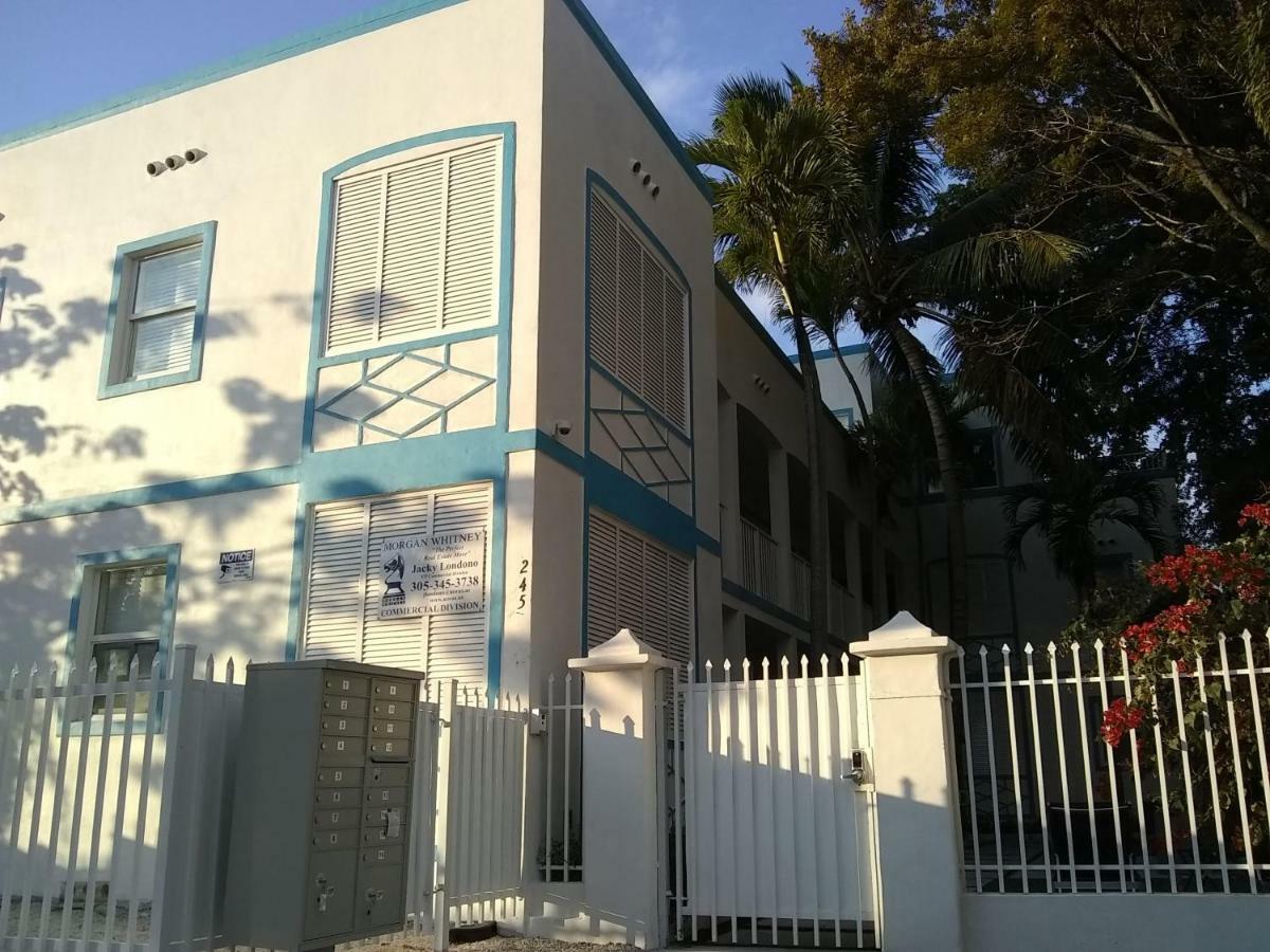 Studio Biscayne Blvd Miami Doral Esterno foto
